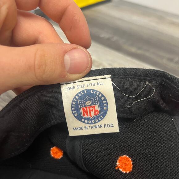 Vintage 90s Logo Athletics Cincinnati Bengals Tiger Black NFL Hat‎ Baseball Cap - Picture 4 of 7